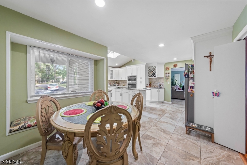 Berkeley Heights Twp., NJ 07922,220 Horseshoe Rd