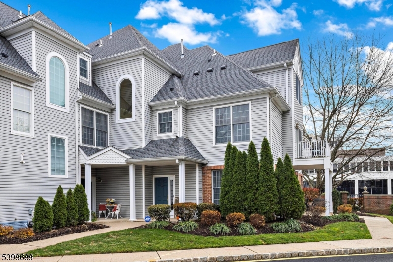 Morristown Town, NJ 07960,2 Twombly Ct