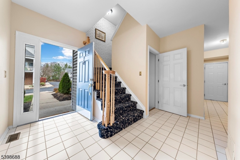 Morristown Town, NJ 07960,2 Twombly Ct