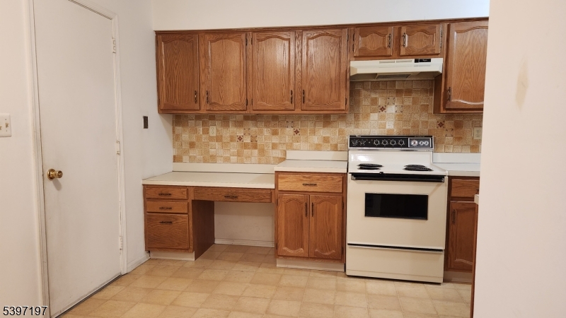 Franklin Twp., NJ 08873,117 Bayberry Dr