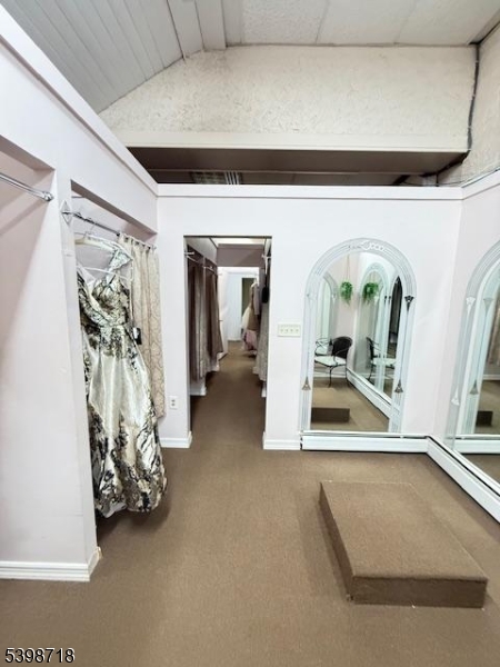 Bloomfield Twp., NJ 07003,606 Bloomfield Ave