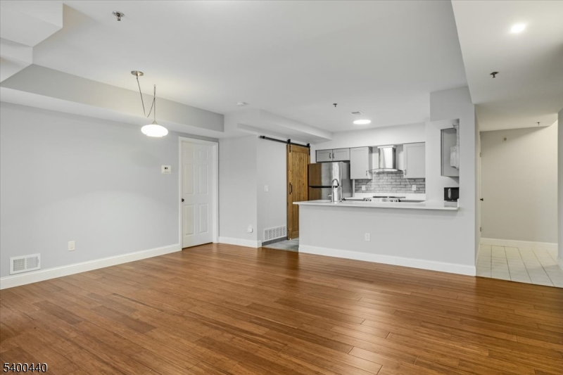 Wayne Twp., NJ 07470,3105 Schindler Ln