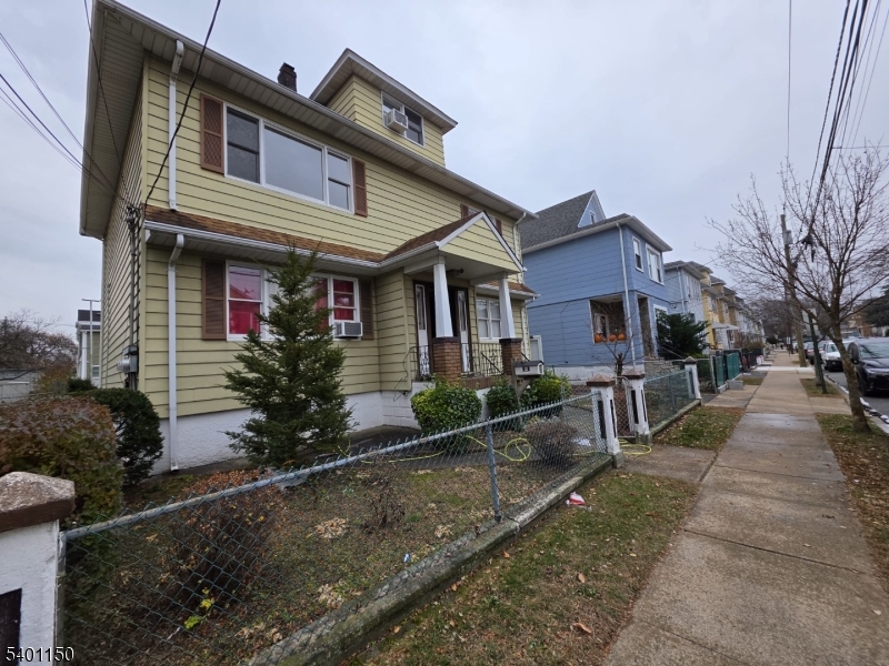 141 Mahar Ave, Clifton City, NJ 07011
