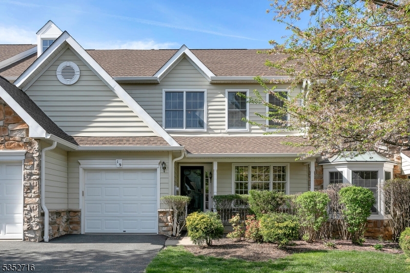 19 Hancock Ct, Bernards Twp., NJ 07920
