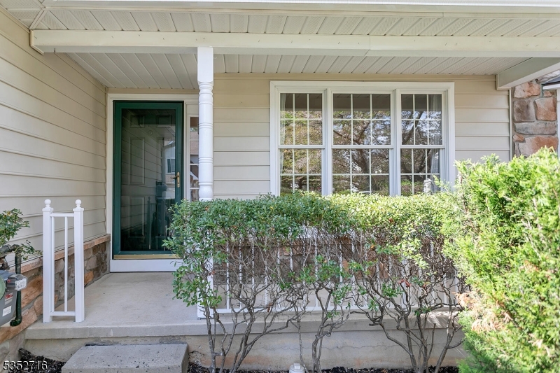 Bernards Twp., NJ 07920,19 Hancock Ct