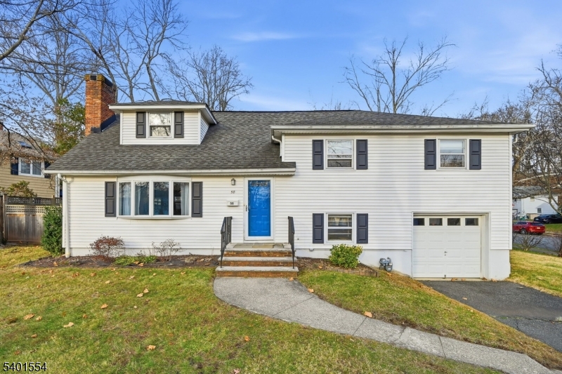 58 Dogwood Rd, Morristown Town, NJ 07960