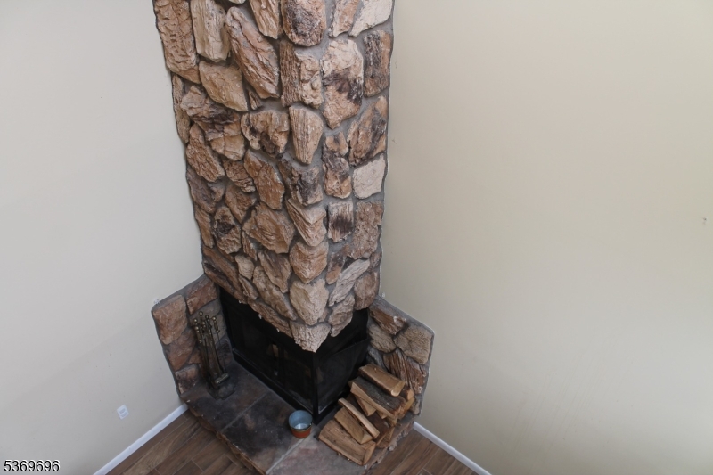 Vernon Twp., NJ 07462,1 Silver Star Ct #2