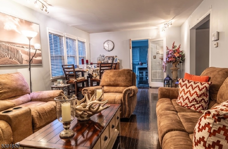 Union Twp., NJ 07083,210 Globe Ave