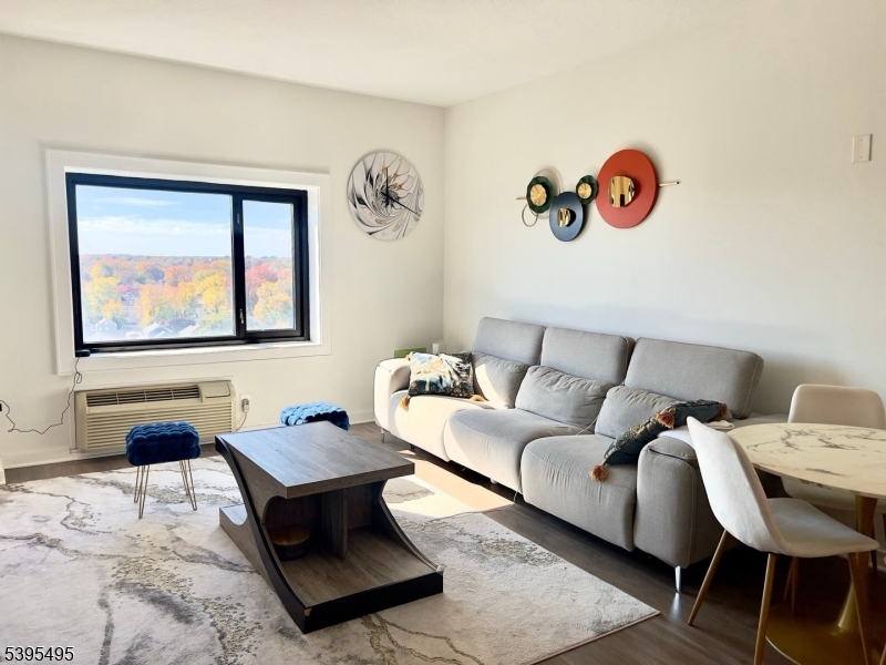 1 Carriage City Plz Apt904 #904, Rahway City, NJ 07065