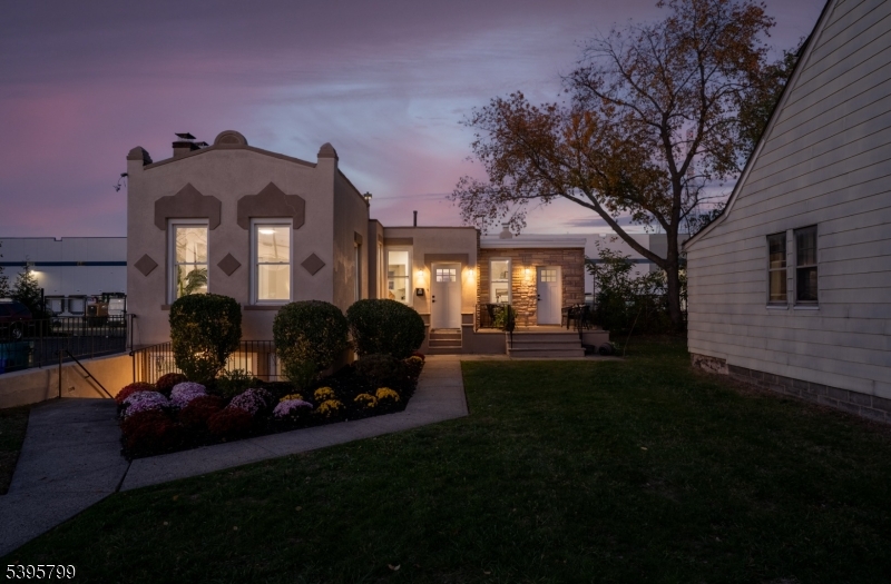 Belleville Twp., NJ 07109,86 Roosevelt Ave