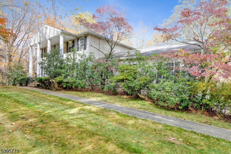 Kinnelon Boro, NJ 07405,6 Brookvale Ter