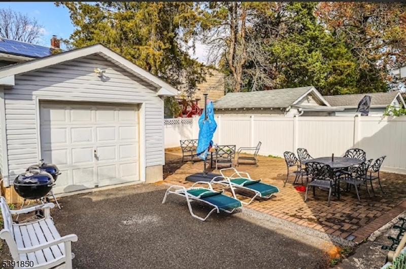 Union Twp., NJ 07083,210 Globe Ave