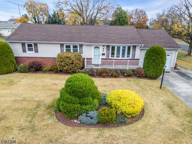 8 N 11Th Ave, Manville Boro, NJ 08835