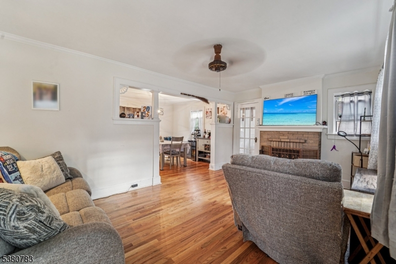 Teaneck Twp., NJ 07666,1485 Gaylord Ter