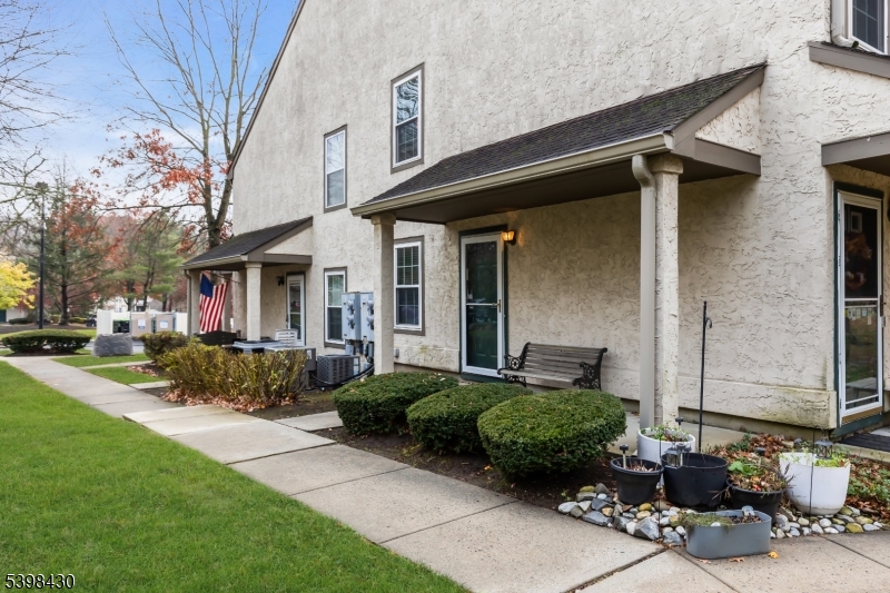 East Brunswick Twp., NJ 08816,1703 Commons At Kingswood Dr