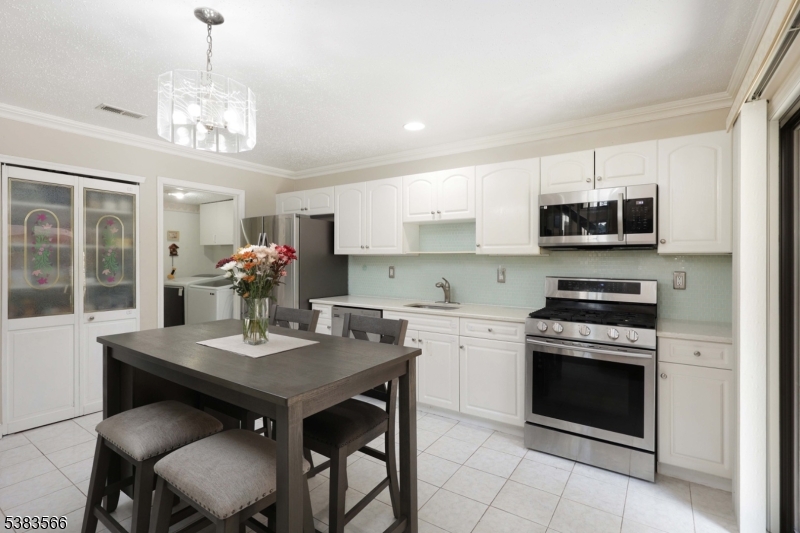 Franklin Twp., NJ 08873,23 Sherborne St