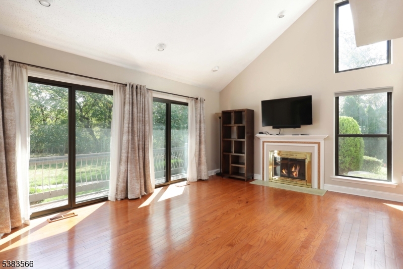 Franklin Twp., NJ 08873,23 Sherborne St