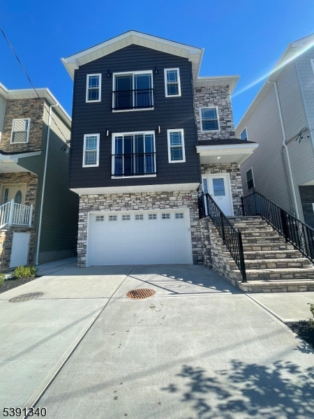 Elizabeth City, NJ 07201,129 Jacques St