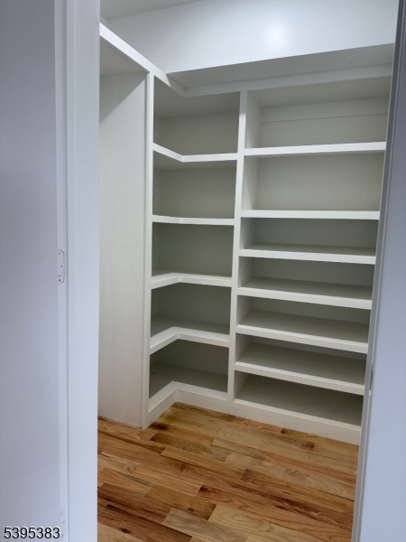 Newark City, NJ 07107,39 S 7Th St