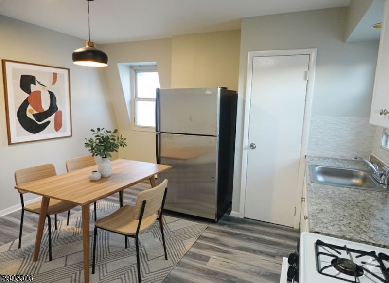 510 Morris Ave, Elizabeth City, NJ 07208