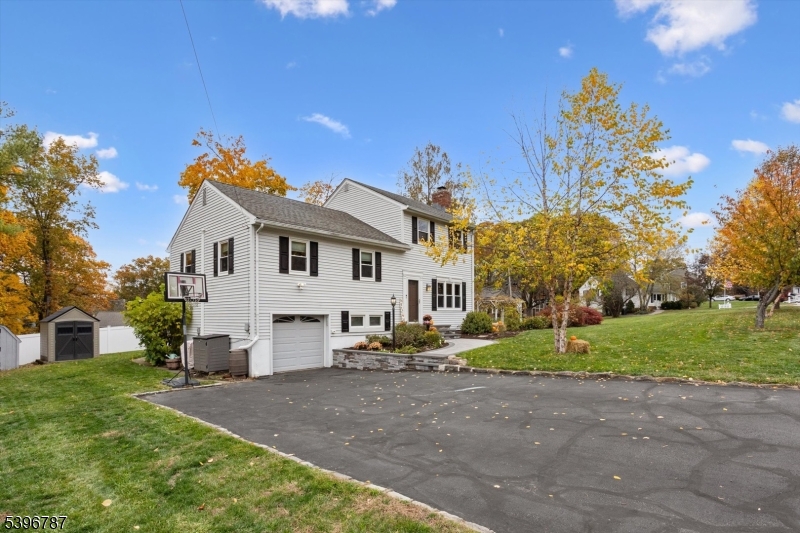 Hanover Twp., NJ 07927,54 Locust Dr