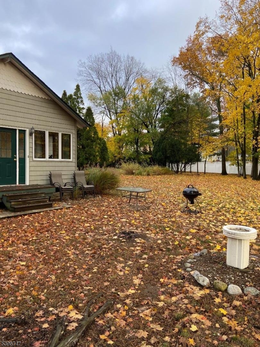 Pequannock Twp., NJ 07444,492 Dogwood Lane