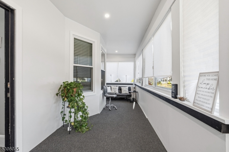 Linden City, NJ 07036,106 W Gibbons St