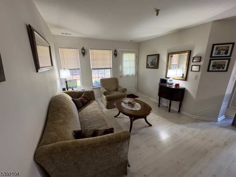 Pequannock Twp., NJ 07444,5314 Tudor Dr