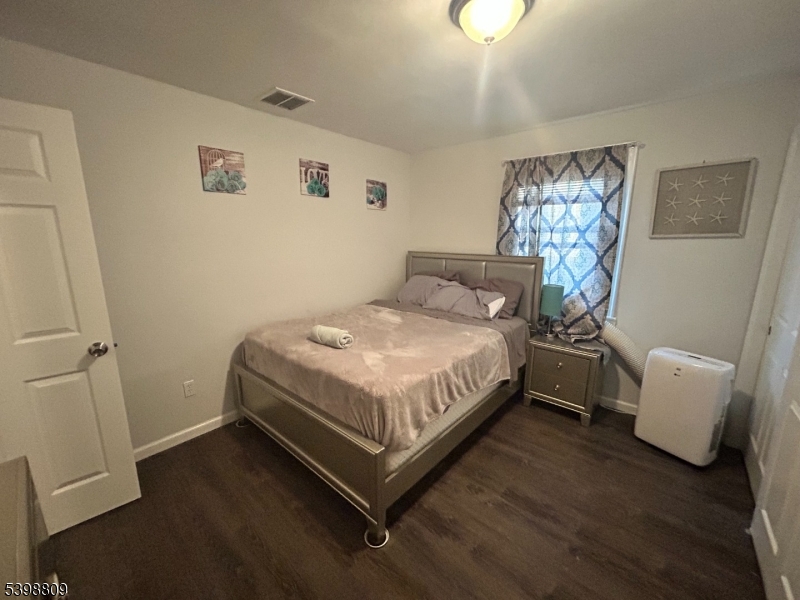 Newark City, NJ 07112,142 Mapes Ave Unit 3