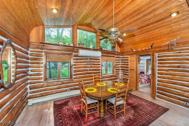 Vernon Twp., NJ 07461,20 Glenwood Ln