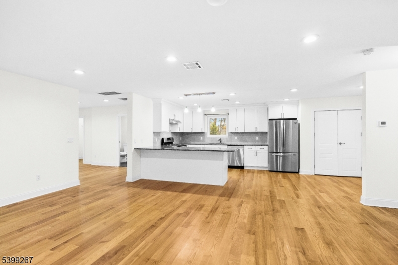 Nutley Twp., NJ 07110,71 Saint Marys Pl #2