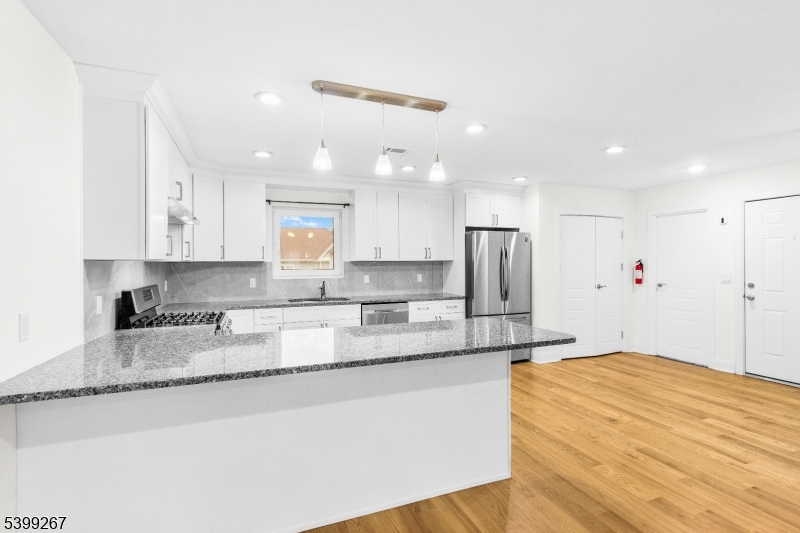 Nutley Twp., NJ 07110,71 Saint Marys Pl #2