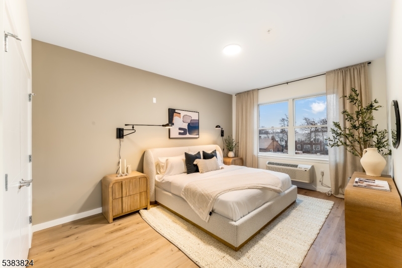 431 Dr Mlk Jr Blvd #329, East Orange City, NJ 07018