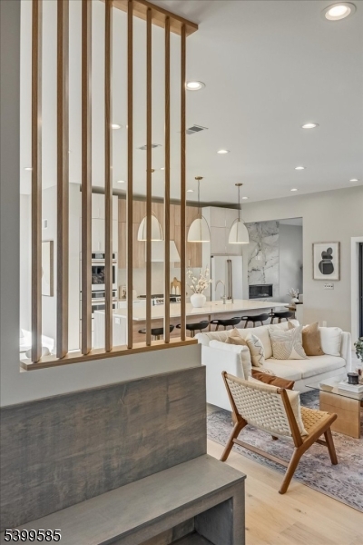 Montclair Twp., NJ 07042,36 James St