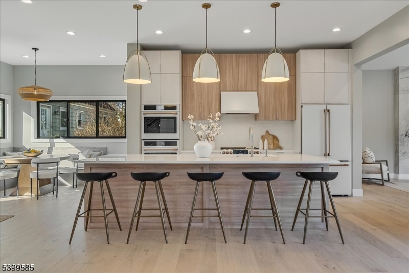 Montclair Twp., NJ 07042,36 James St