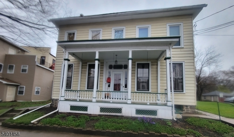 Belvidere Twp., NJ 07823,107 Greenwich St