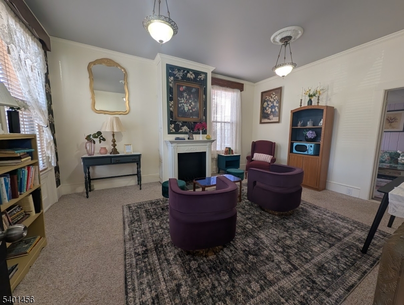 Belvidere Twp., NJ 07823,107 Greenwich St