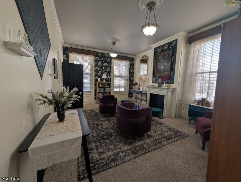 Belvidere Twp., NJ 07823,107 Greenwich St