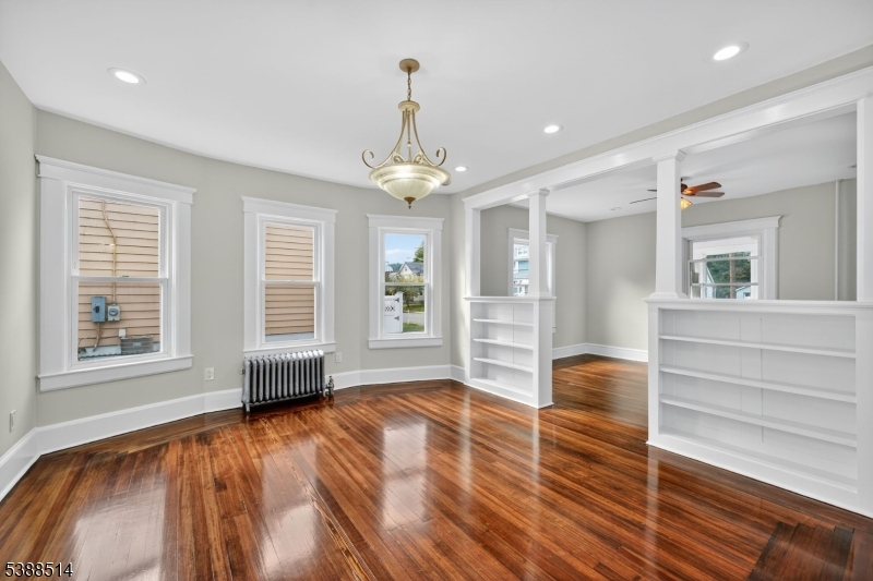 78 James St, Dover Town, NJ 07801