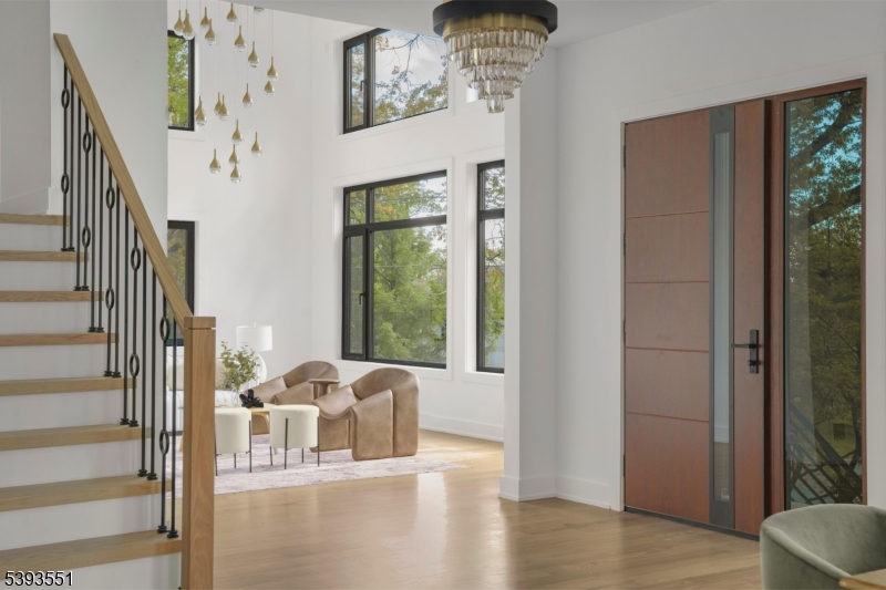 Millburn Twp., NJ 07078,6 CAMBRIDGE DRIVE