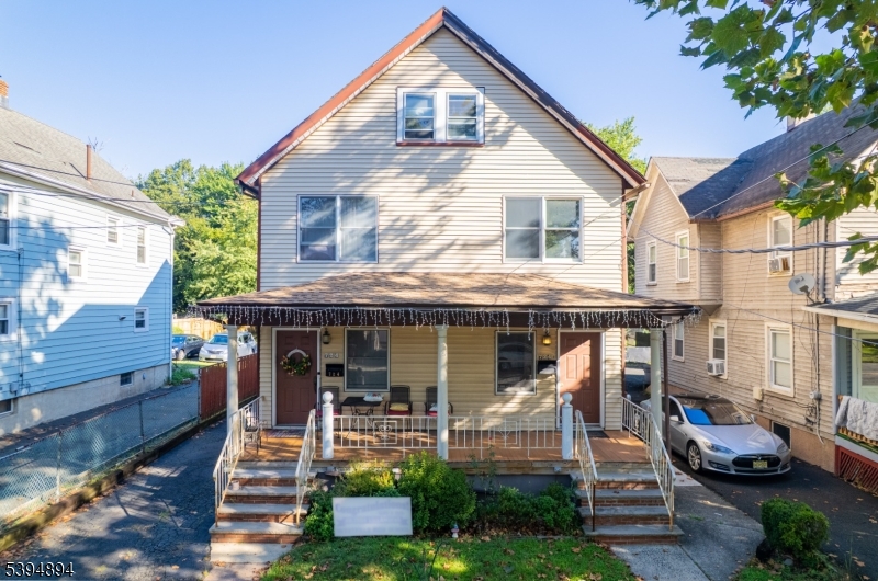 Westfield Town, NJ 07090,724 South Ave W.,