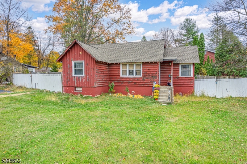 91 Breakneck Rd, Vernon Twp., NJ 07422