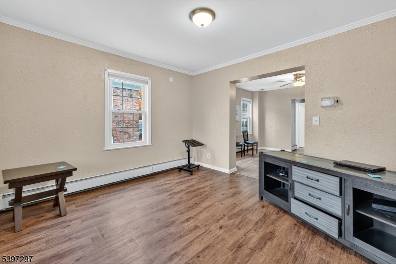 Verona Twp., NJ 07044,160 Bloomfield Ave