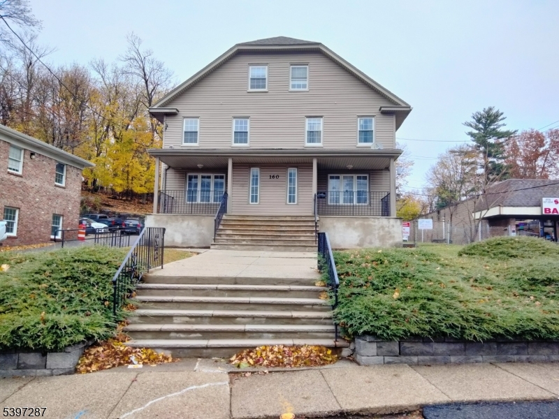 Verona Twp., NJ 07044,160 Bloomfield Ave