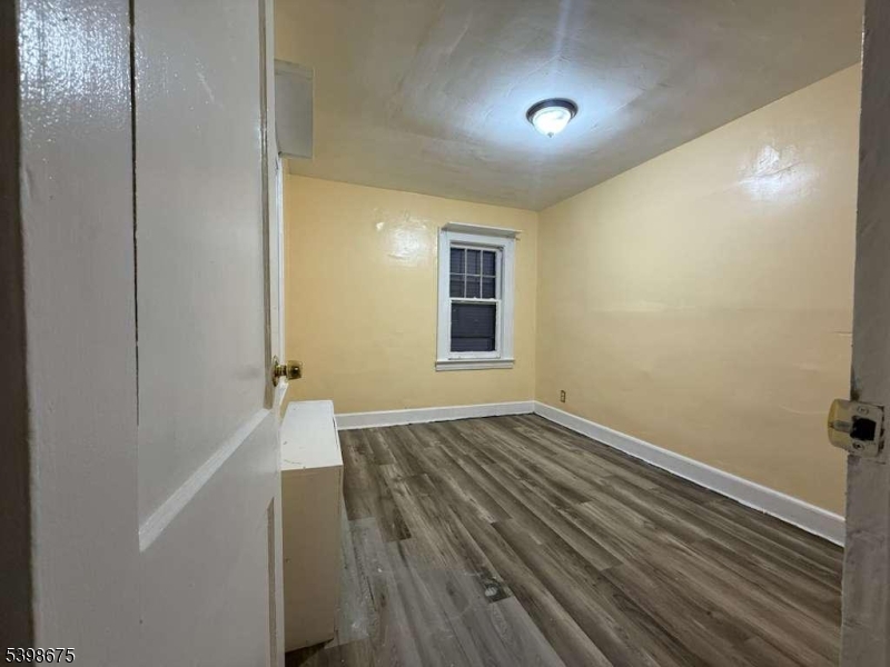 Hillside Twp., NJ 07205,579 Leo St