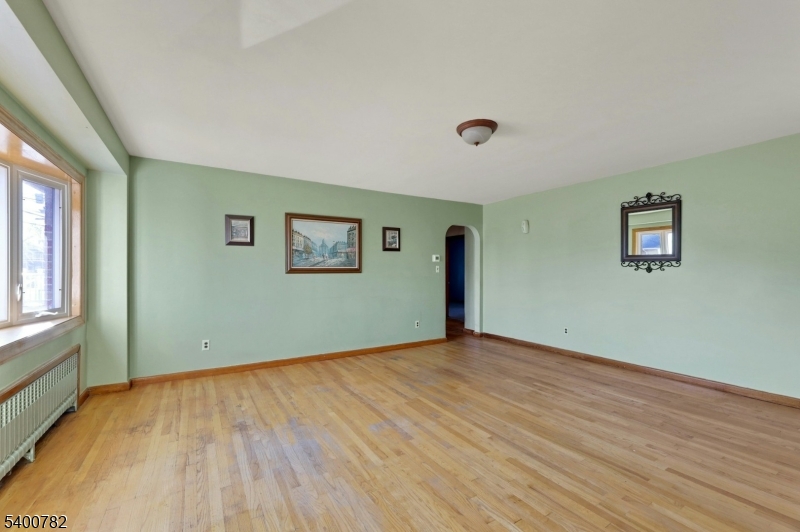 Kearny Town, NJ 07032,835 Chestnut St