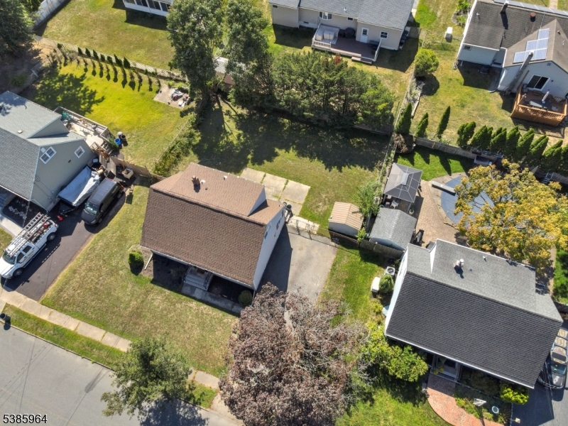 398 Stiles Ct, Pompton Lakes Boro, NJ 07442