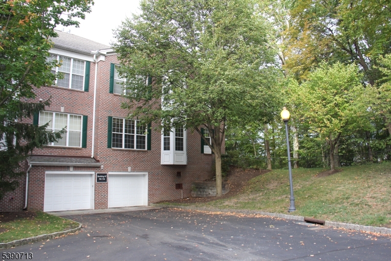 Wayne Twp., NJ 07470,705 Four Seasons Dr