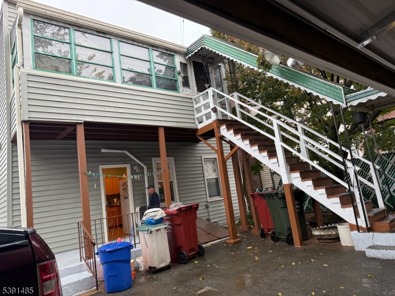 Nutley Twp., NJ 07110,27 Passaic Ave