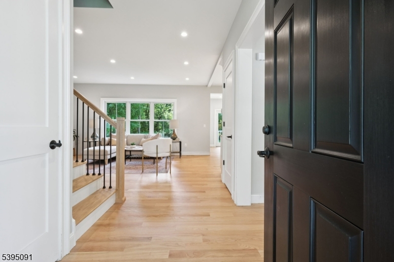 New Providence Boro, NJ 07974,29 Walton Ave